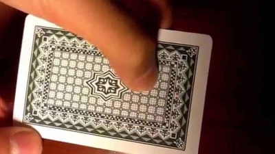 Cách nhận biết lá bài từ mặt sau đơn giản, hiệu quả cao